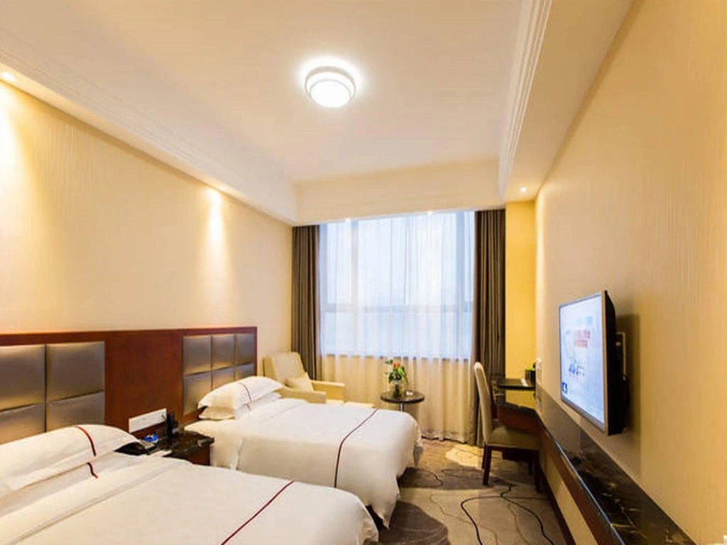 GreenTree Eastern Yichang Jindongshan Hotel