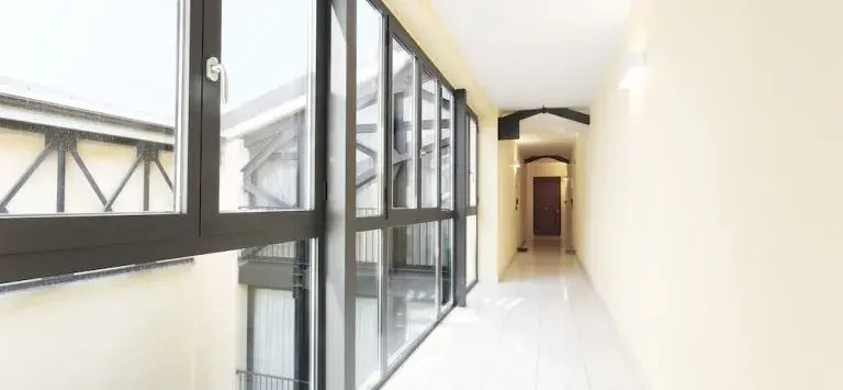 Adriano Residence