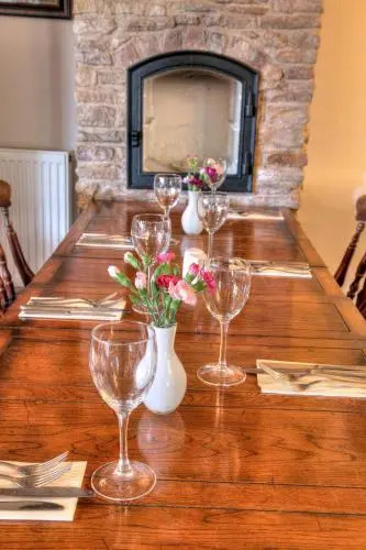 The Kilcot Inn