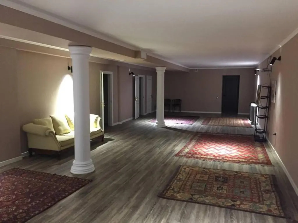 Star Apartment