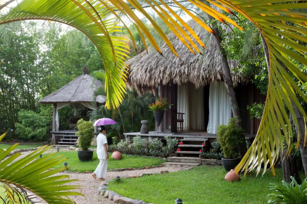 Turtle Inn by Francis Ford Coppola