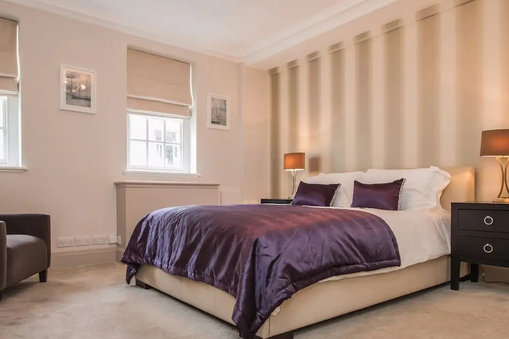 Audley Street Apartment