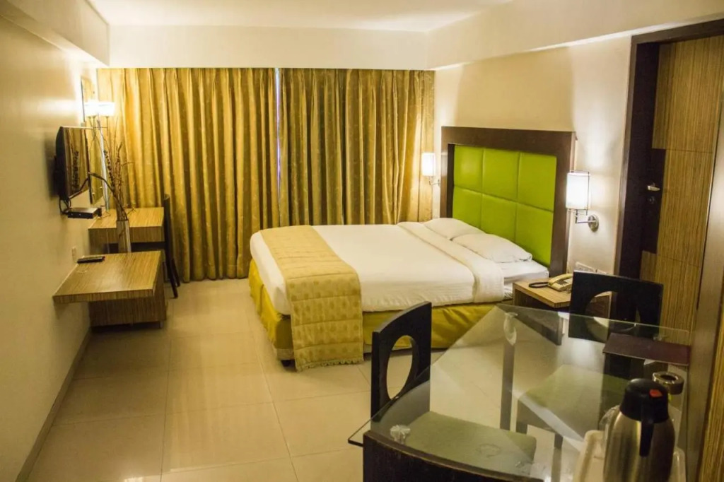 Hotel Corporate