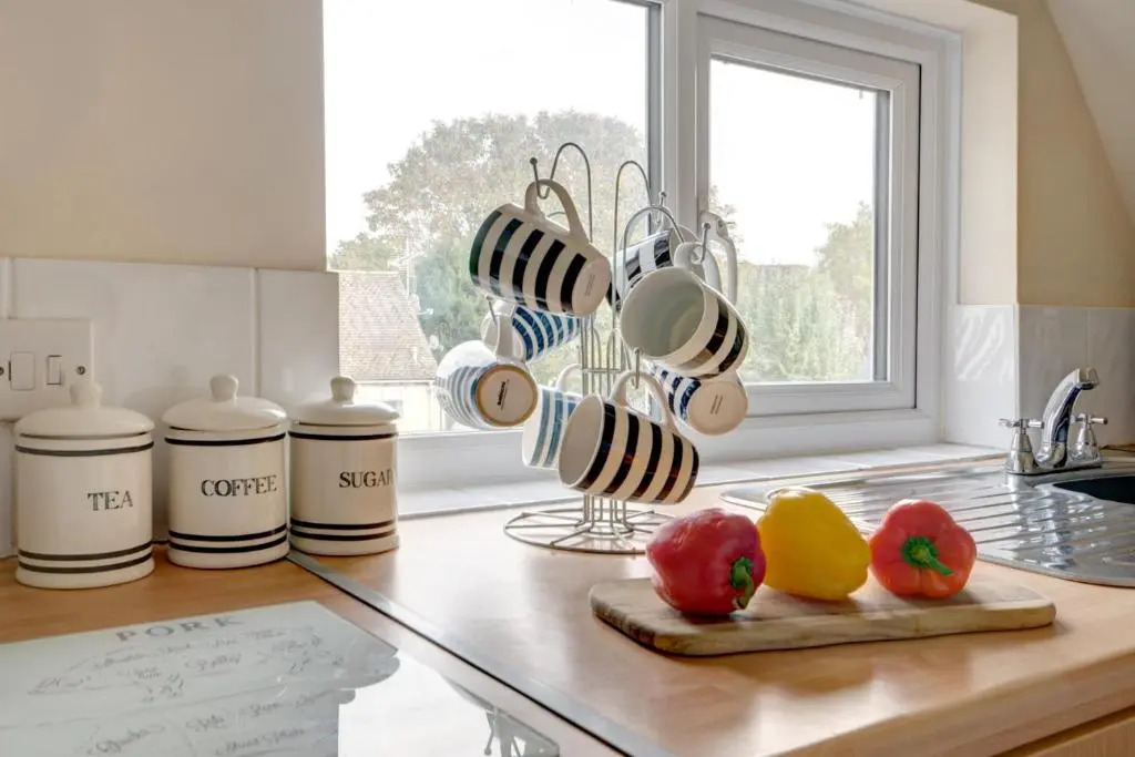 Walkers Court By Treetop Property