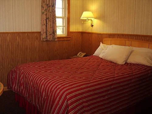 Roscoe Motel