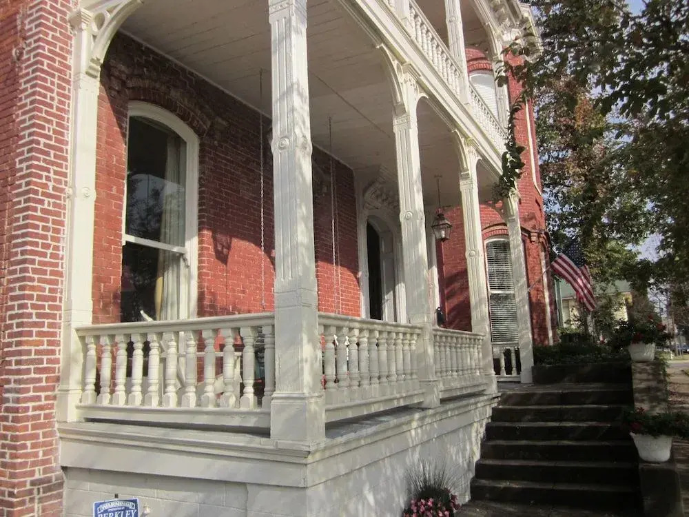 Baer House Inn