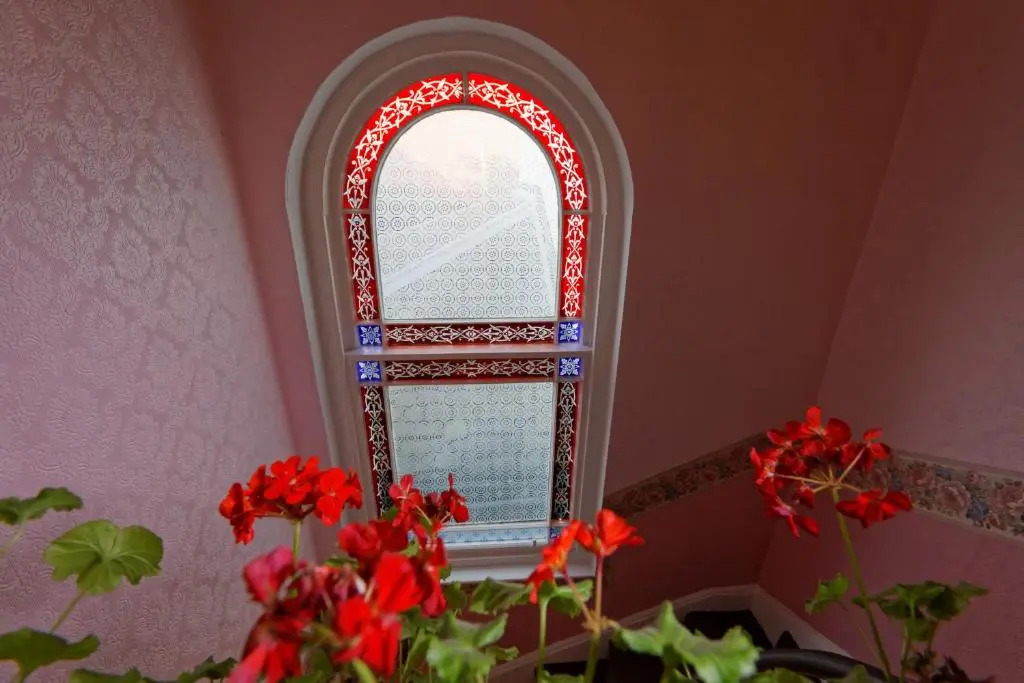 Averon Guest House