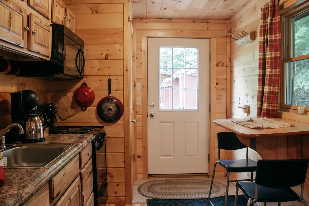 Wellnesste Lodge and Cabin Rentals