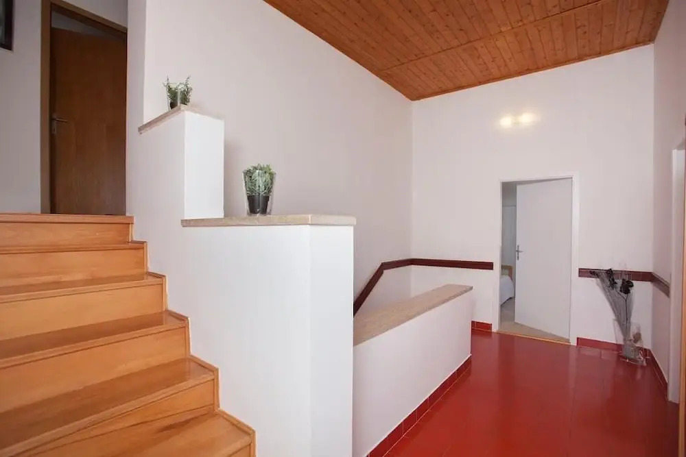 Apartment 1893