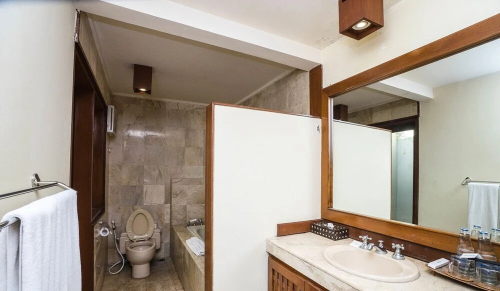 3 Bedroom Villa1 River Side Legian