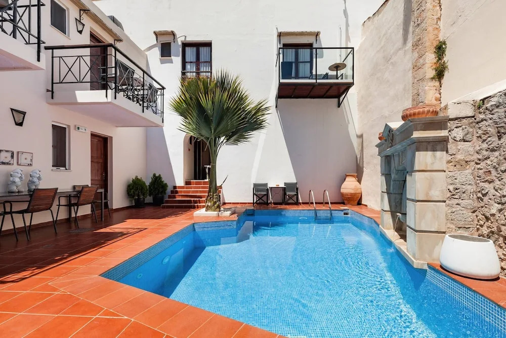 "panoramic Terrace, Sustainable Home, Pure Nature"