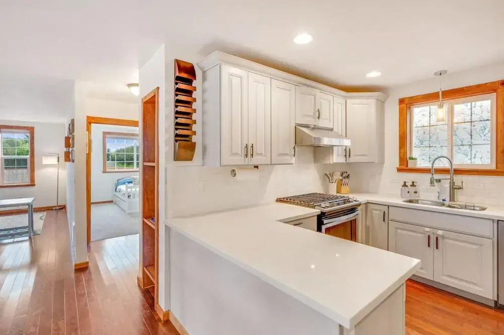 Cobblestone Cottage in Ocean Shores