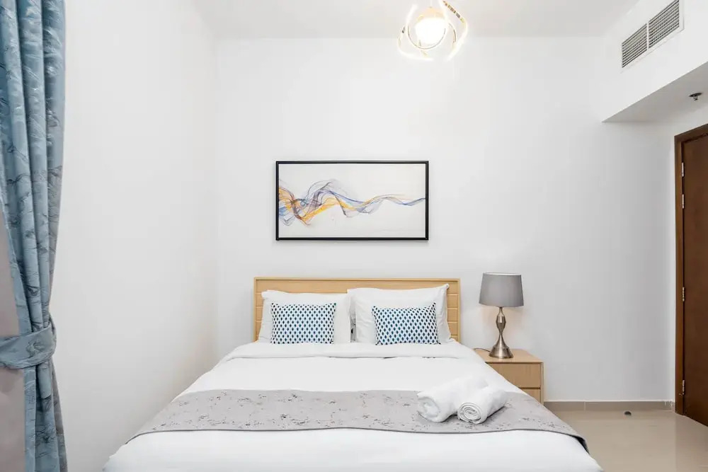 Whitesage - Sophisticated and Homey apartment Near to Metro