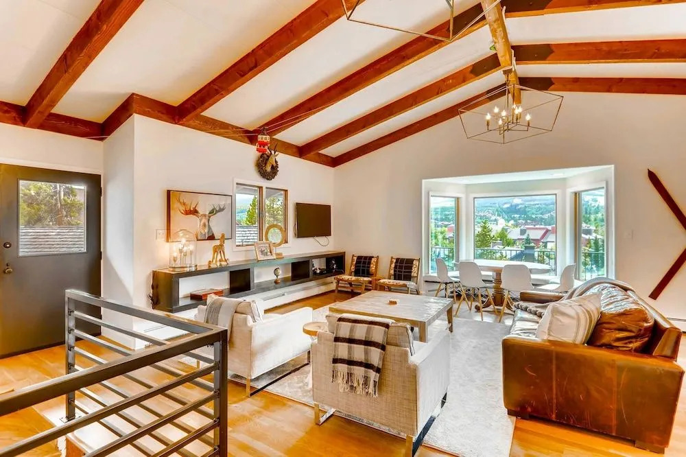 Mountain View Chalet