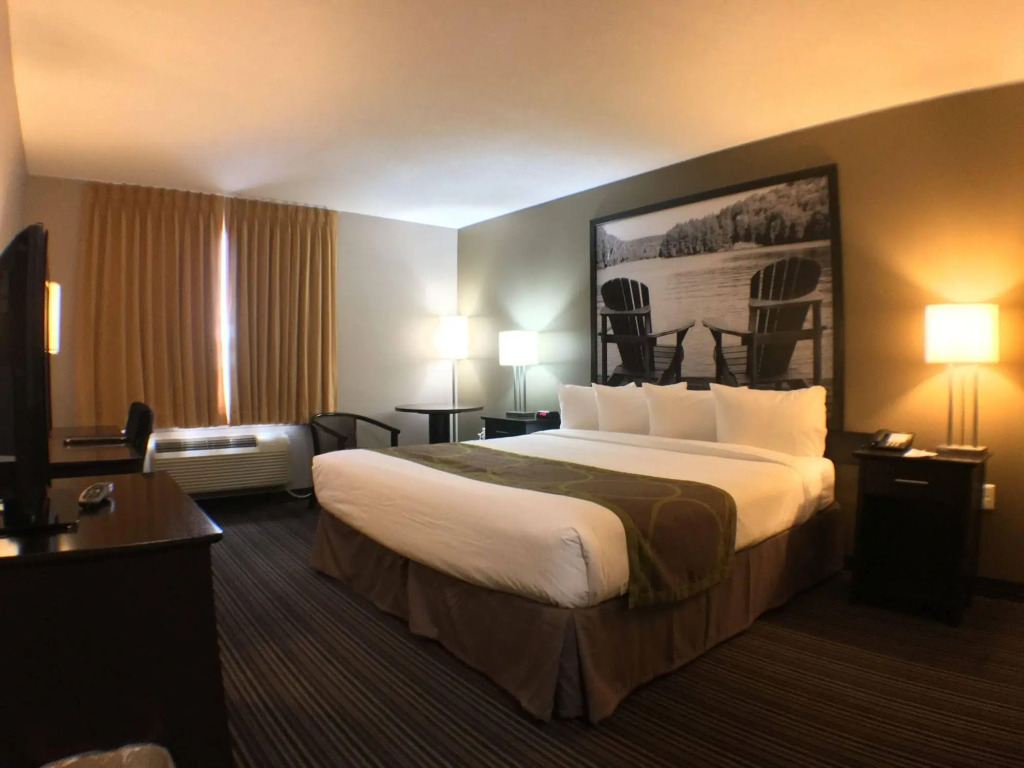 Super 8 by Wyndham Kapuskasing