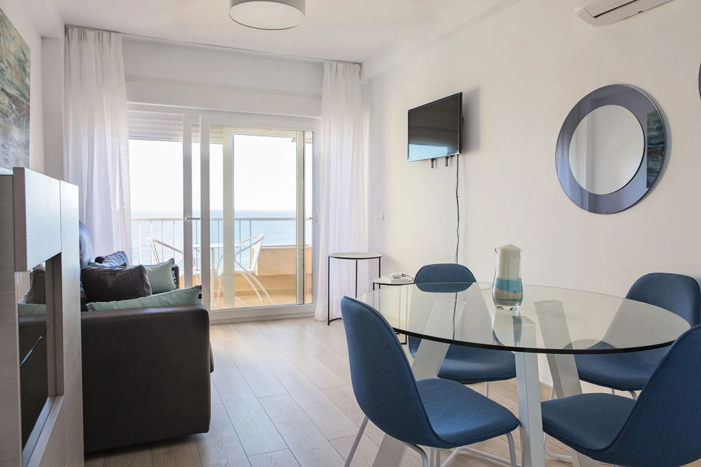 SunHome Marbella Estudio