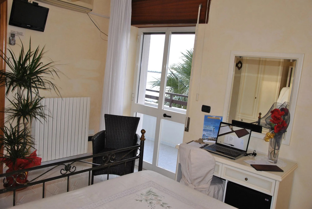 Hotel Mediterraneo