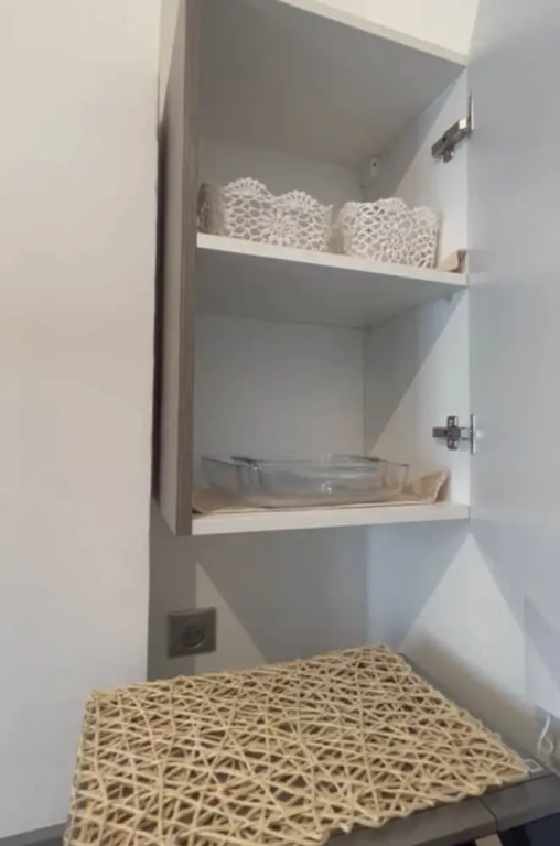 2 Bed Apartment - Balcony, Parking, Wifi
