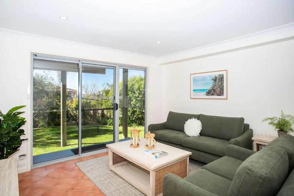 Surfers Beach House