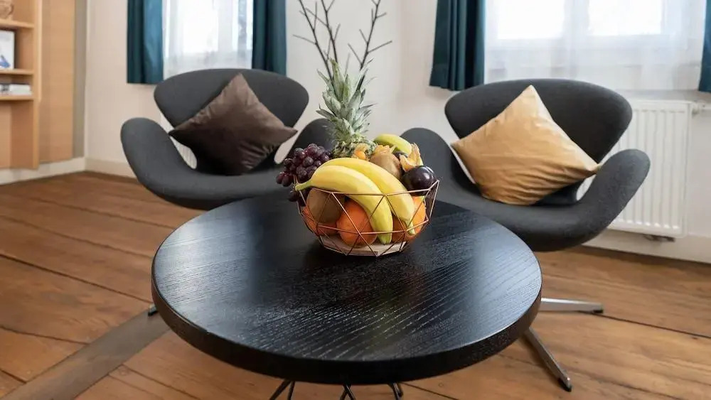 Hotel CampusZwei Komfortable Doppelzimmer & Apartments mit Küche Zentral in Ludwigsburg ideal für Business & Langzeitaufenthalte 24h Check in Kinder bis 14 Jahre übernachten kostenlos