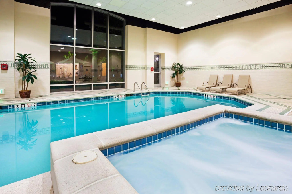 Staybridge Suites Chattanooga Downtown - Convention Center by IHG