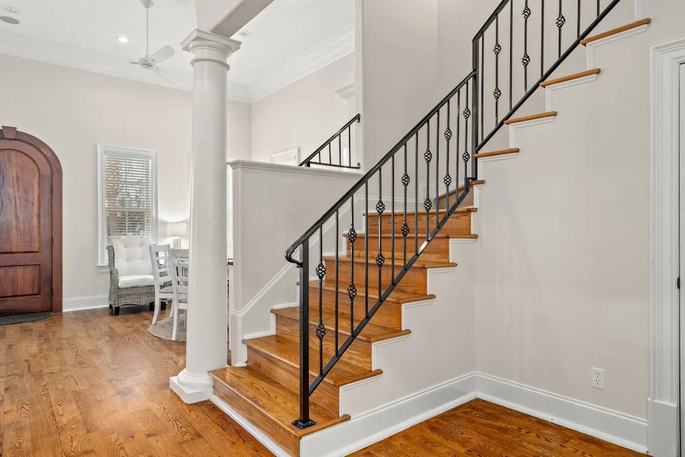 Luxury Home Steps from Beach in Gated Community