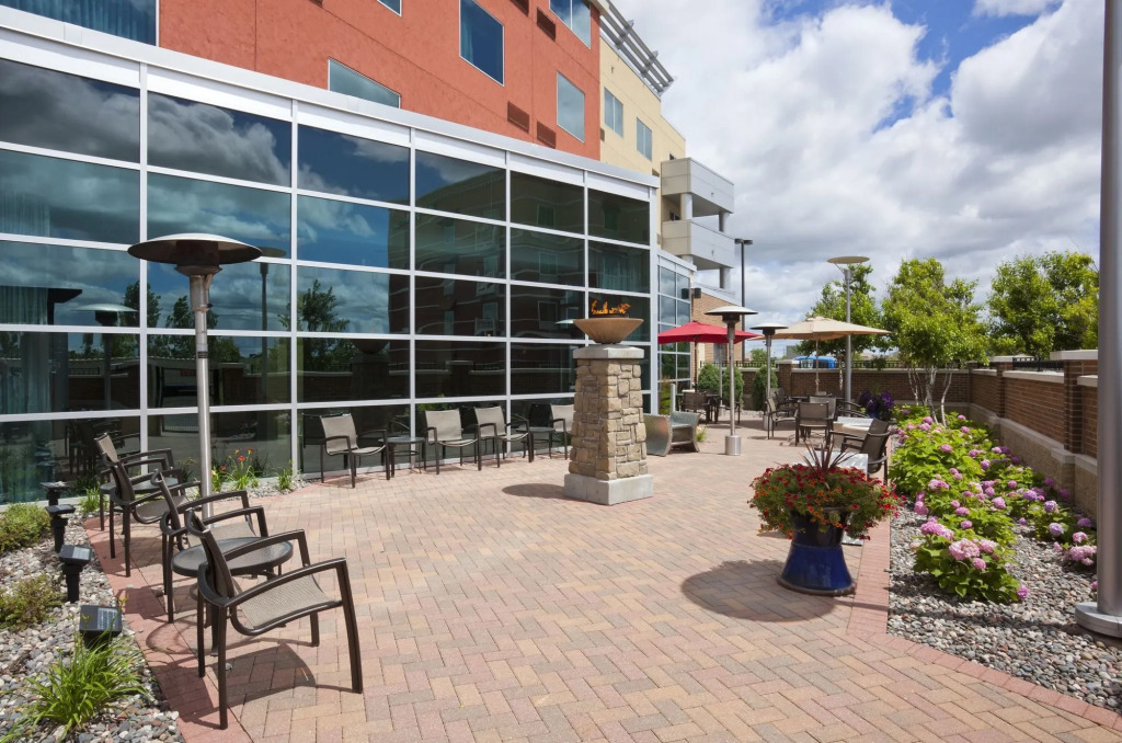 Courtyard by Marriott Minneapolis Maple Grove/Arbor Lakes