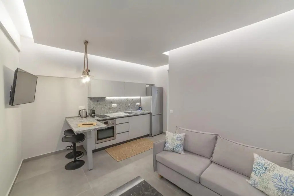 Althea Suites by RentalsPro Services - Nea Moudania Halkidiki