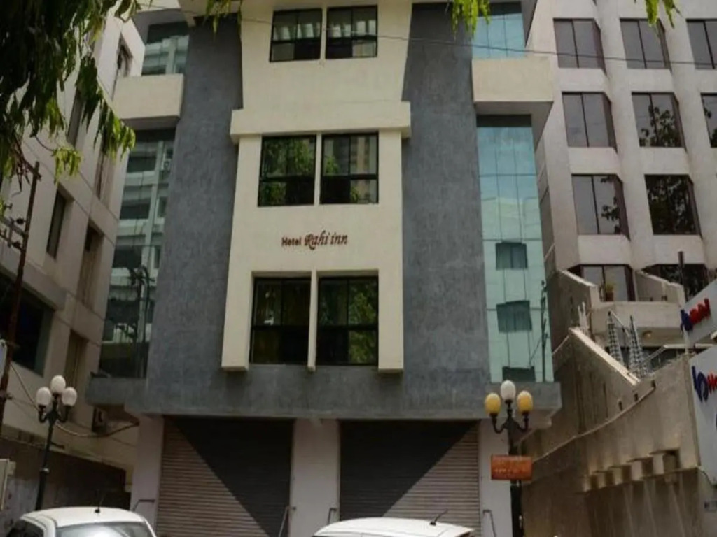 Hotel Rahi Inn
