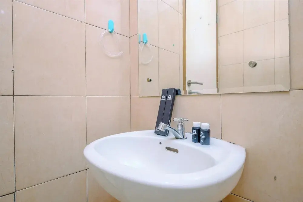 Simply Look Studio Room At Margonda Residence 2 Apartment