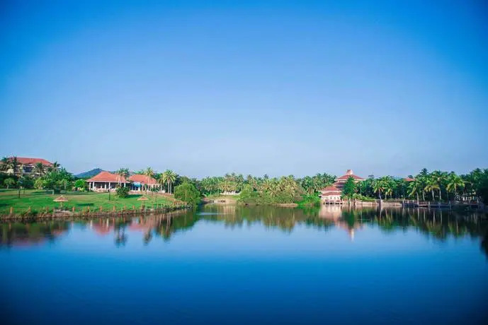 Zhujiang Nantian Resort