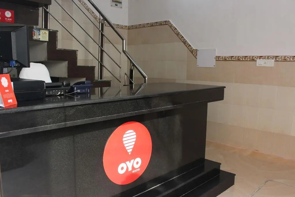 OYO 3033 Radiant Hotel