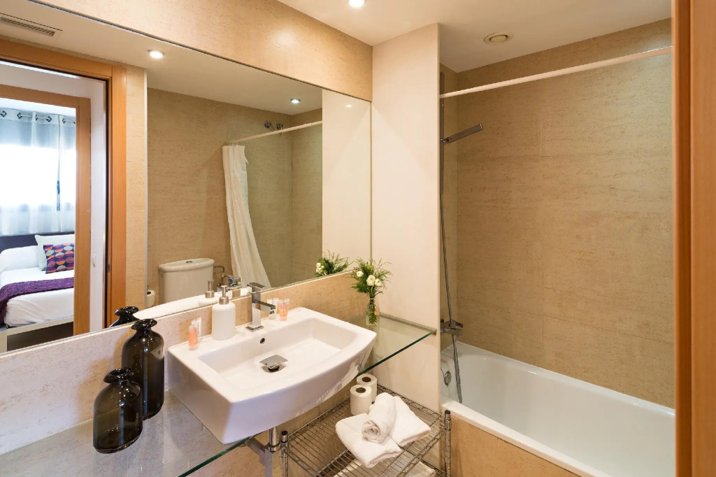 Lugaris Rambla Apartments