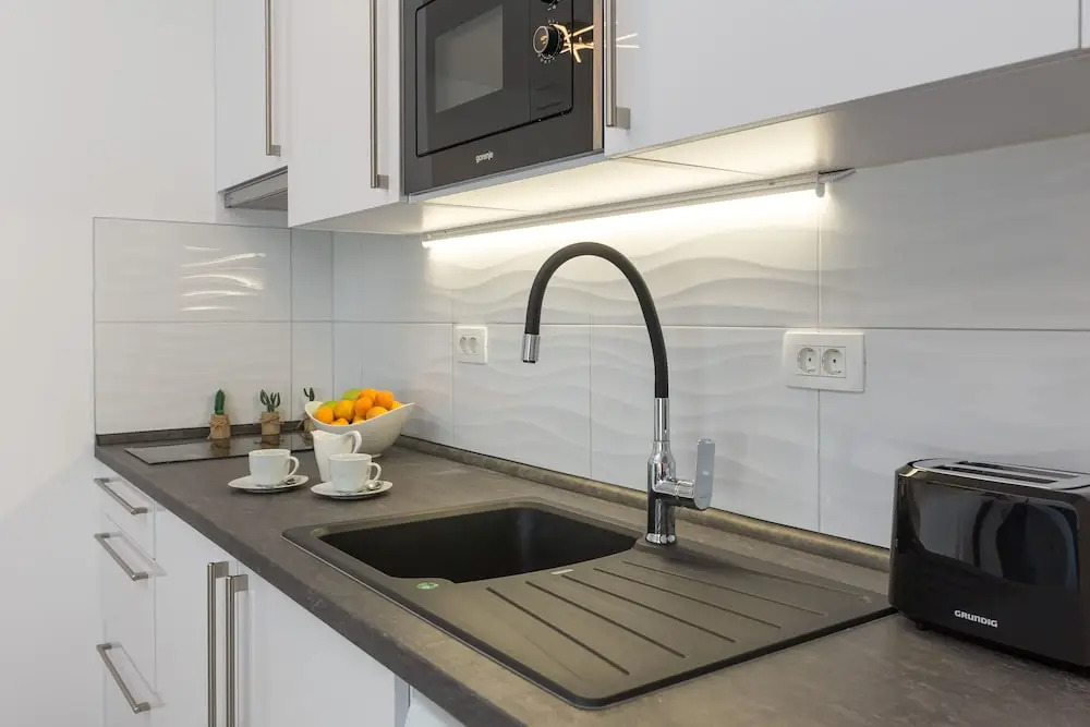 Luxury Studios & Rooms Seven