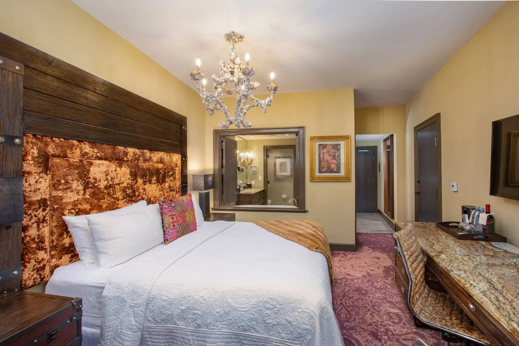 The Bohemian Hotel Savannah Riverfront, Autograph Collection
