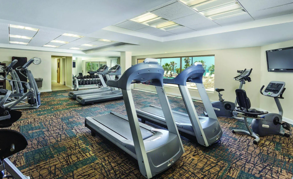 Club Wyndham Oceanside Pier Resort