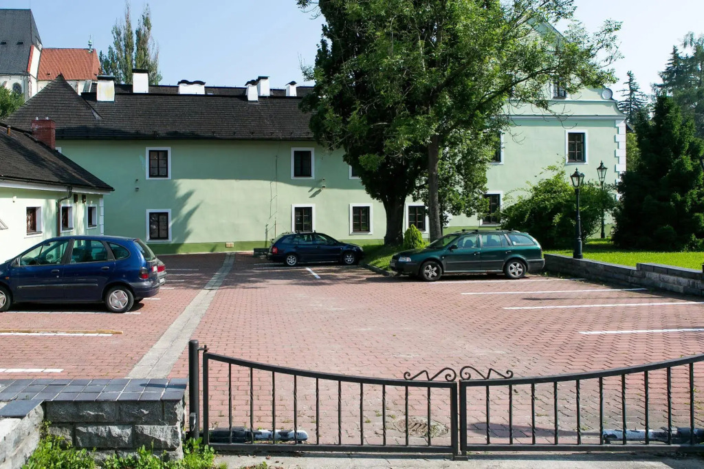 LH Hotel Gold