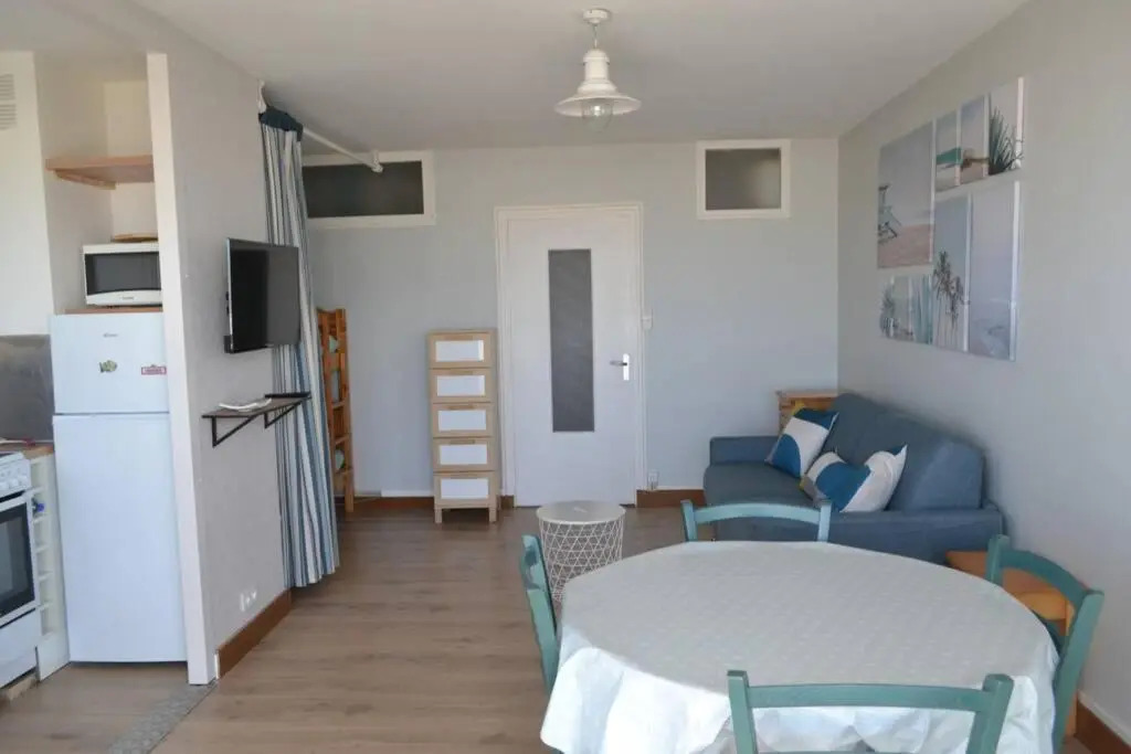 Appartement studio vue mer les pieds dans l'eau