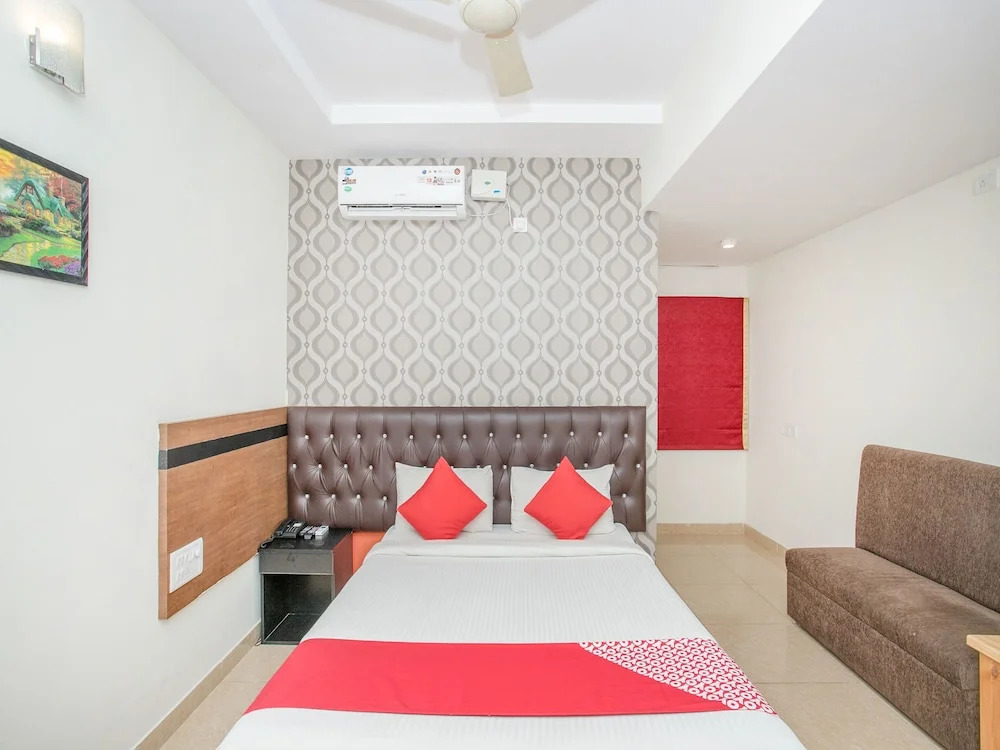 OYO 7846 Hotel The Prince Gardenia