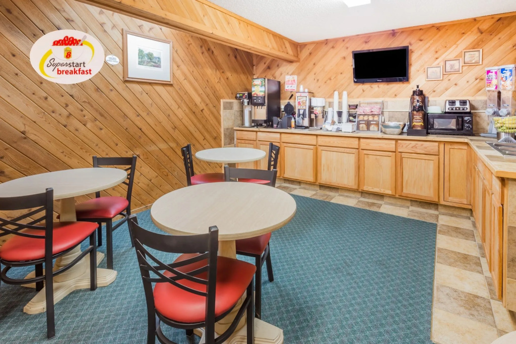 Circle S Motel
