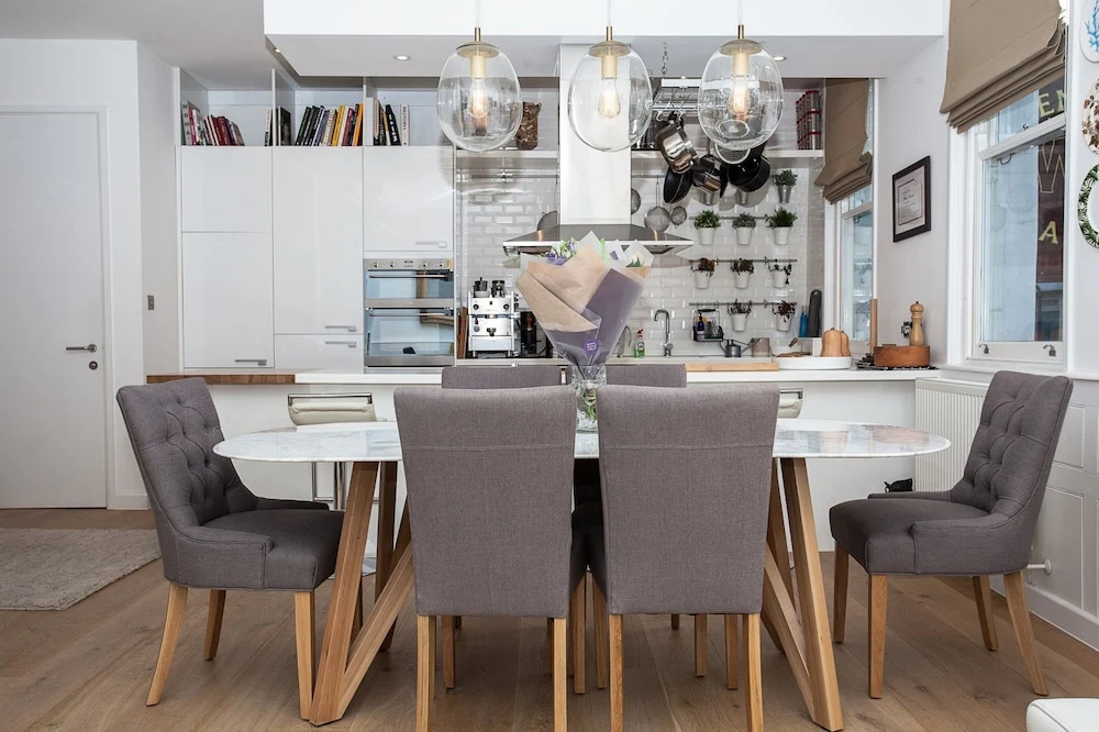 Luxurious 2 Bedroom Apartment In The Heart Of Old Street