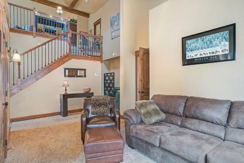 Timber Mountain Retreat - 3 Br Townhouse