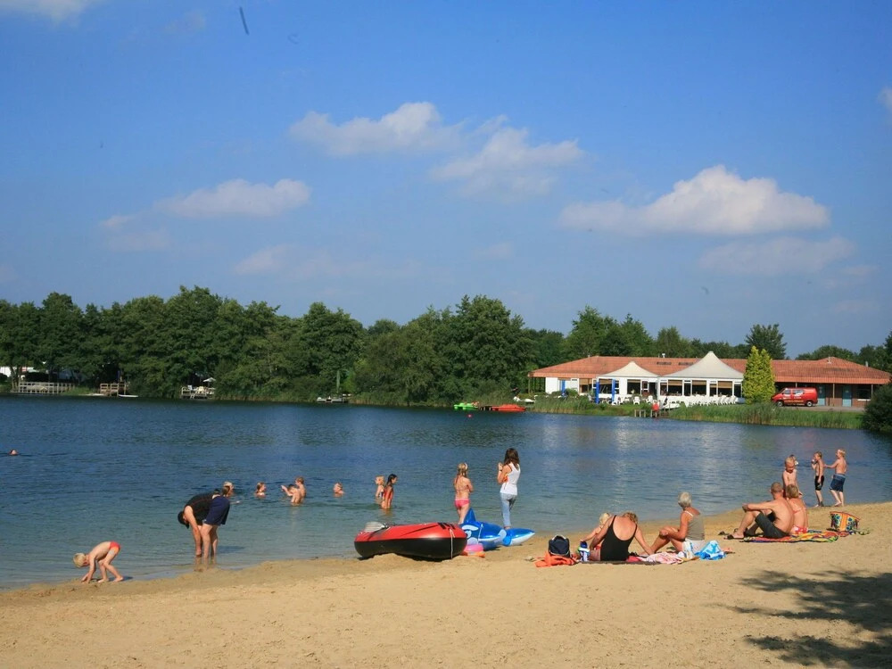Pet-friendly Villa in Park Ankeveen