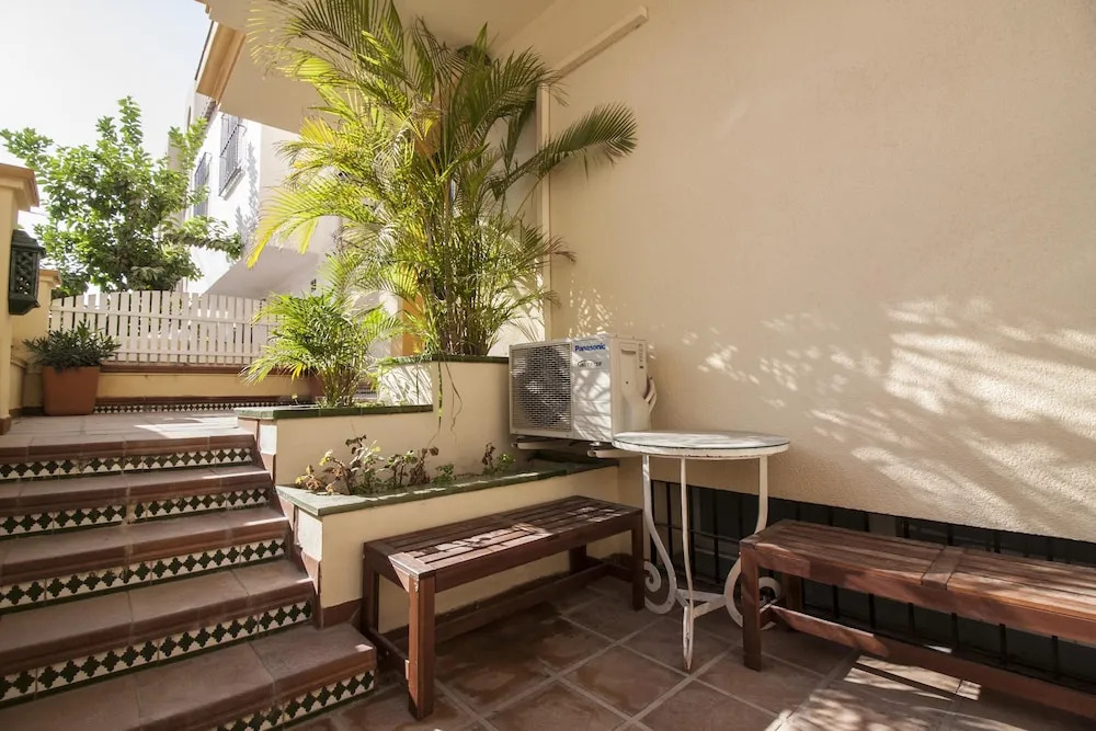 Tomas FreshApartments by Bossh Hotels