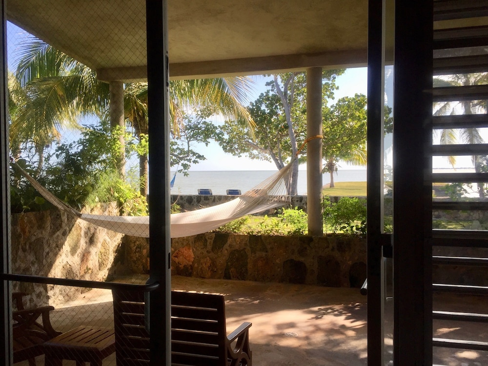 Almond Tree Hotel Resort