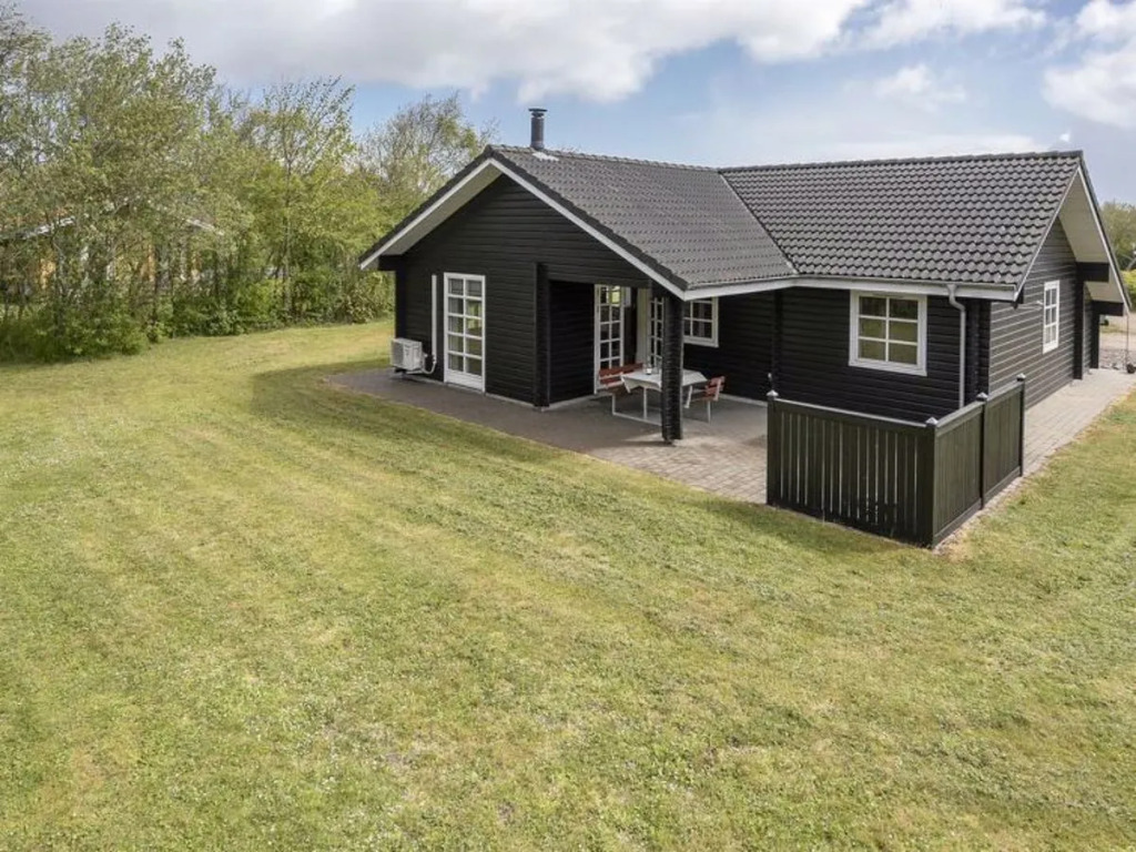 "Fenja" - 13.1km from the sea in Western Jutland