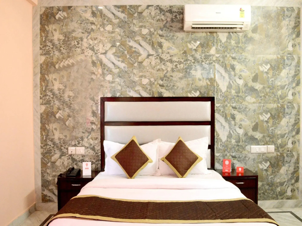 Hotel Akshay