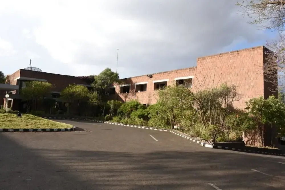 Roha Hotel
