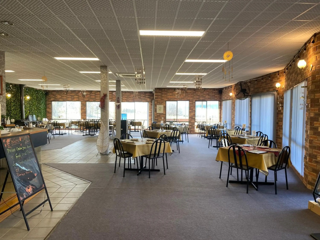 The Birch House - Silver Birches Luxury Accommodation Bright
