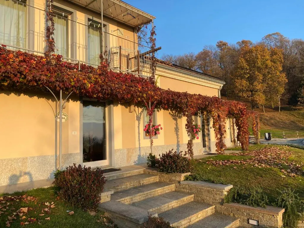 CASCINA SERRA ECO-HOUSE beb